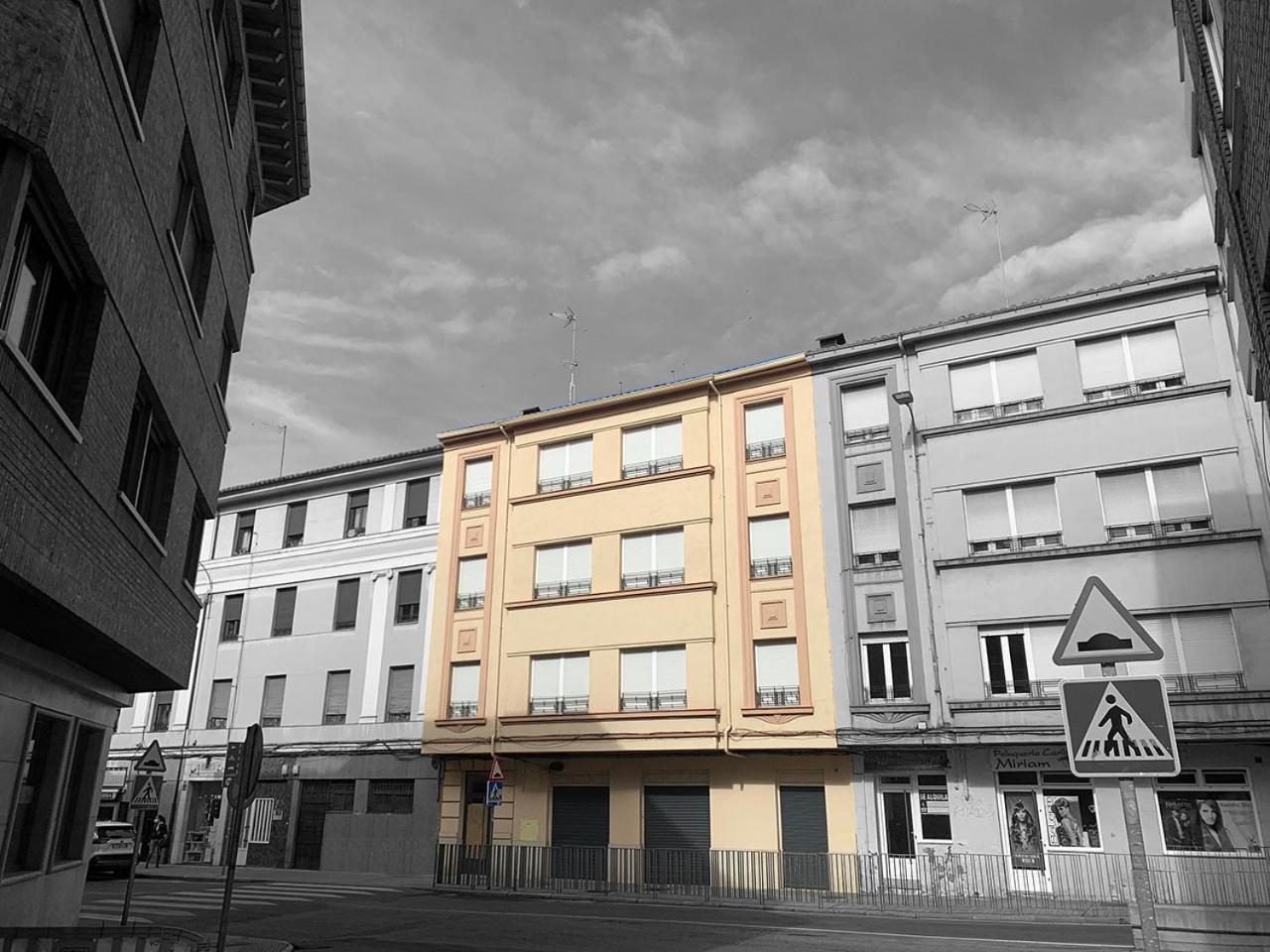 Ramon Y Cajal Suites De Luxe León Exterior foto